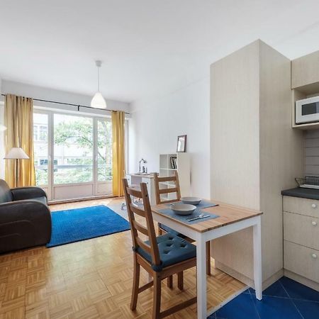 Friends Avenue Apartment Варшава Экстерьер фото